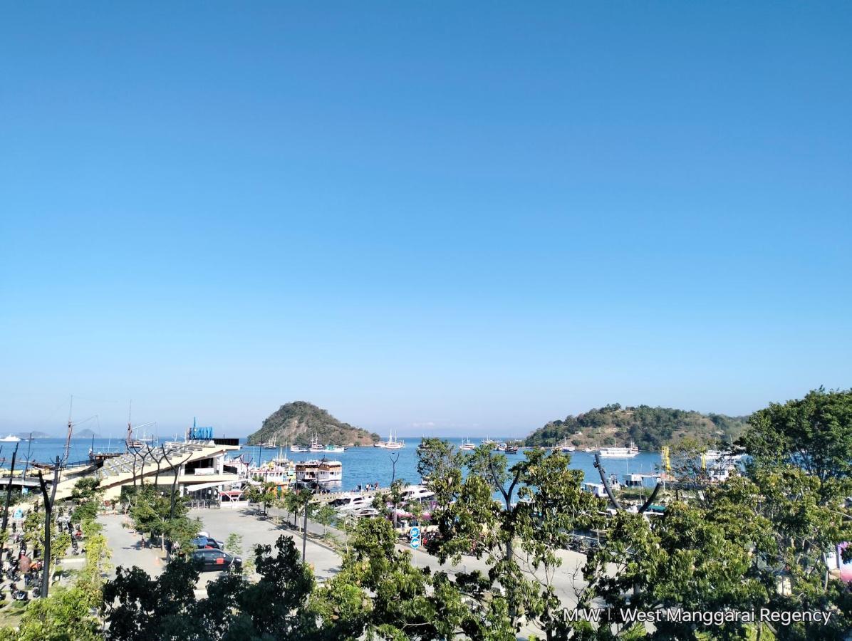 Dejavu 2.0 Hotel Bajo Komodo Labuan Bajo Exterior photo